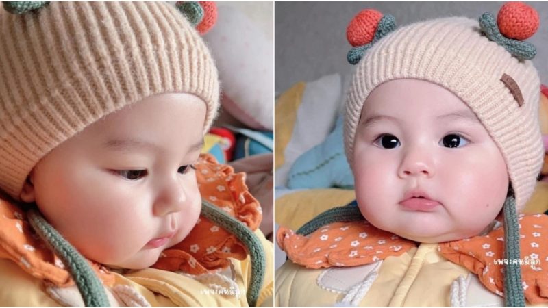 Sweet Beginnings: Capturing the Joy of Baby’s First Cake.