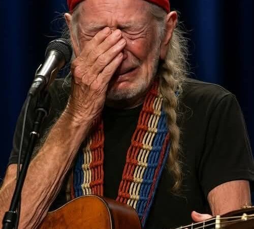 Willie Nelson Didn’t Cry After an Eight-Minute Standing Ovation — But the Love for Him Is Absolutely Real